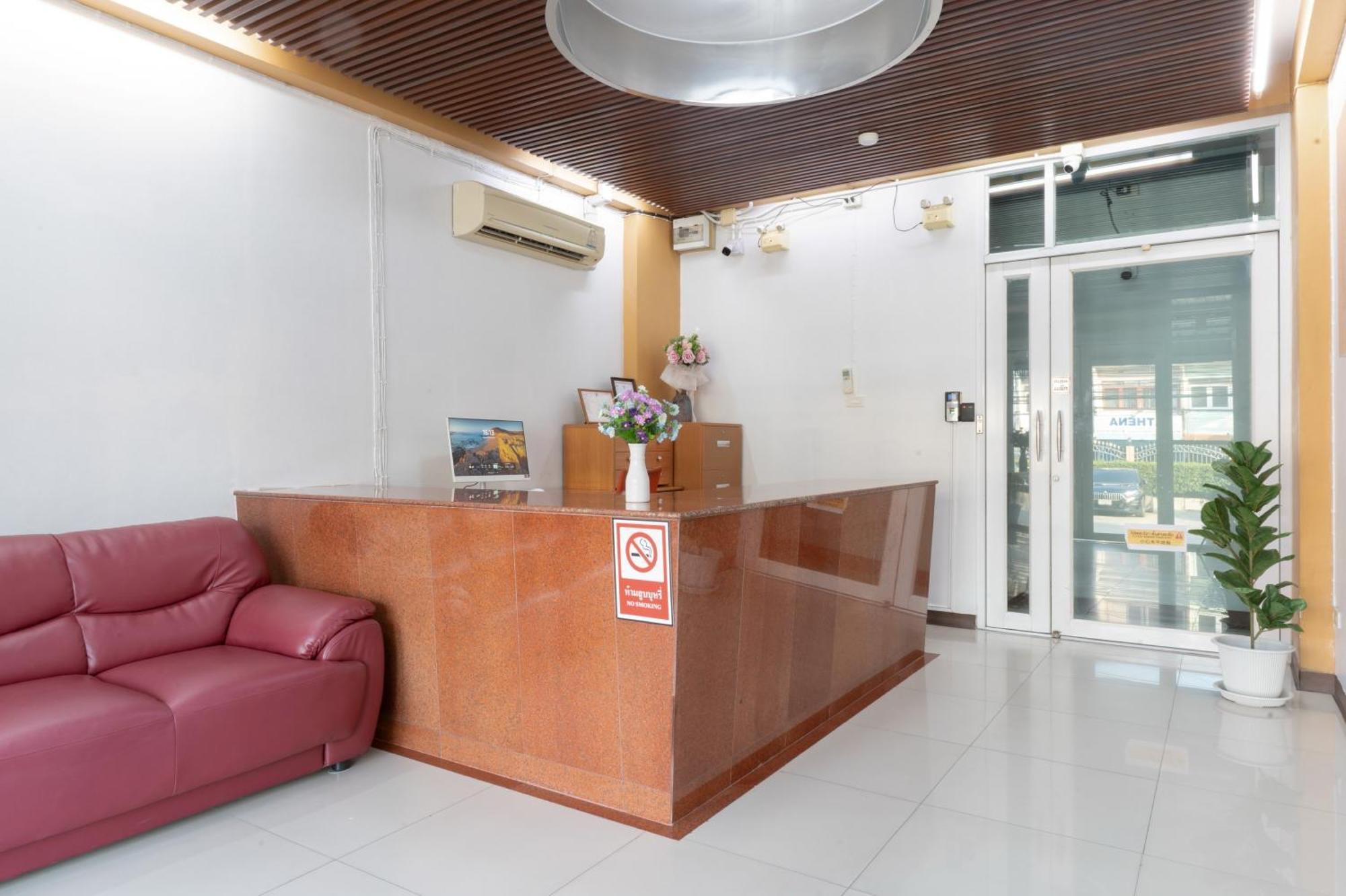 Nicha Residence Hotel Bangkok Exterior foto